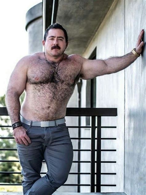 muscle daddy|BearHotel